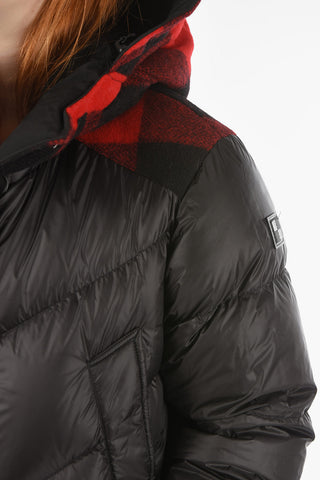 Piumino reversibile con dettagli tartan