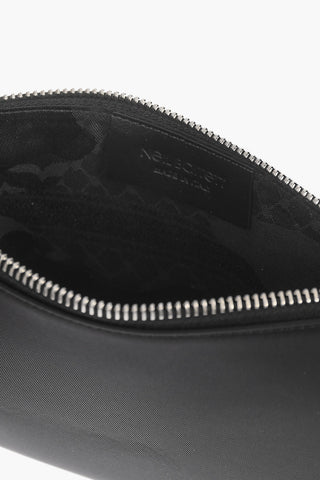 Pouch MONOGRAM SOLID a Tinta Unita con Logo in Rilievo