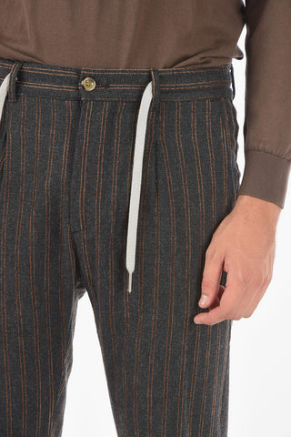 Pantaloni MITTE.632 carrot fit a righe