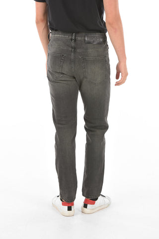 18cm Golden Buttons D-FINING Tapered Fit Jeans