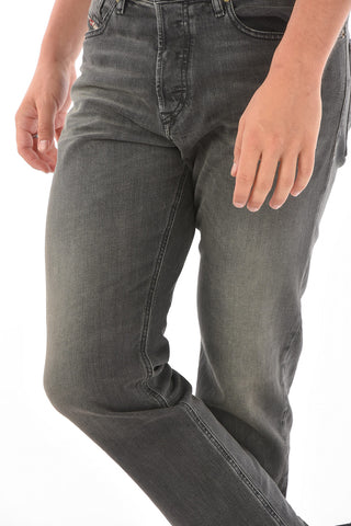 18cm Golden Buttons D-FINING Tapered Fit Jeans