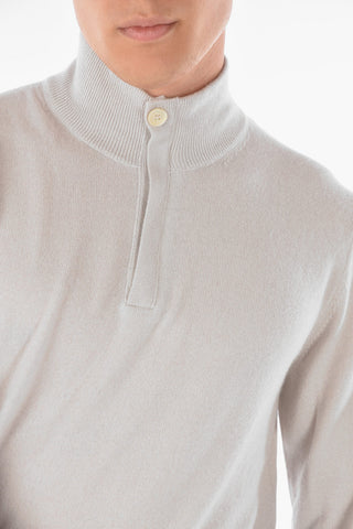 Maglia Mock Neck in Cashmere con Half Zip e Bottone