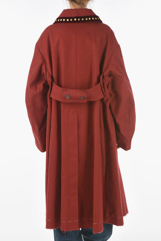 Raw-cut Coat with Chenille Band Detail on the Collar