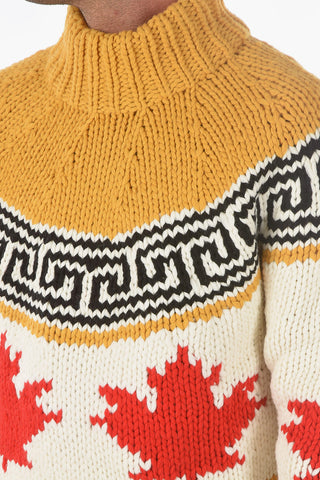 maglia ricamata a collo alto