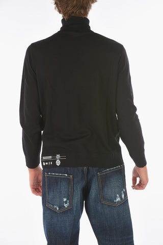 maglia in lana a collo alto