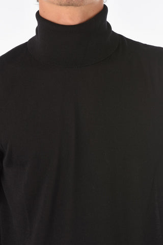 maglia in lana a collo alto