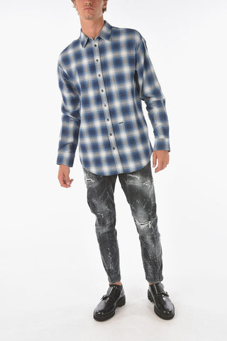 Classic Collar Tartan Motif Shirt