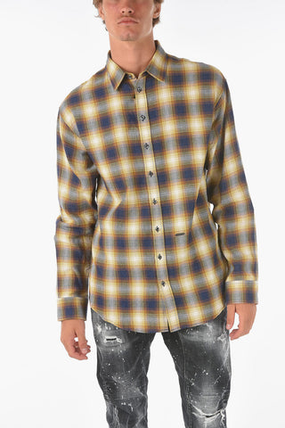 Classic Collar Tartan Motif Shirt