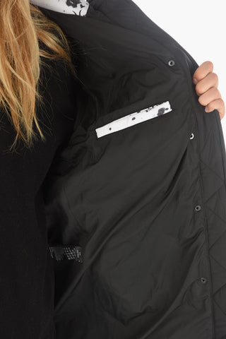 Hooded PEMBER Puffer with Abstract Pattern