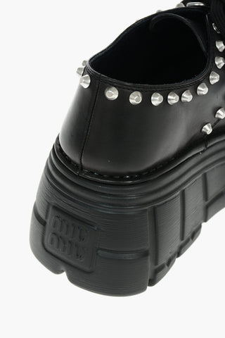 Scarpe Derby in Pelle con Borchie e Suola Statement