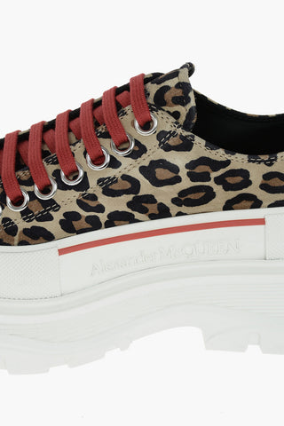 Sneakers Basse in Suede con Motivo Leopardato e Suola Platform