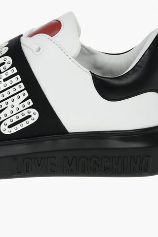LOVE Sneakers in Pelle con Borchie