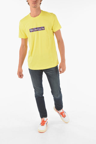 Embossed Print JUST-B T-Shirt