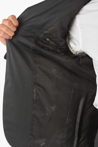 pinstriped side vents notch lapel LEADER 2-button suit
