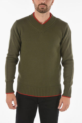 Maglia Collo a V in Lana Vergine