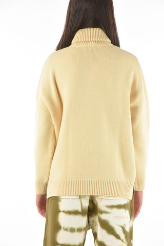oversized turle-neck sweater
