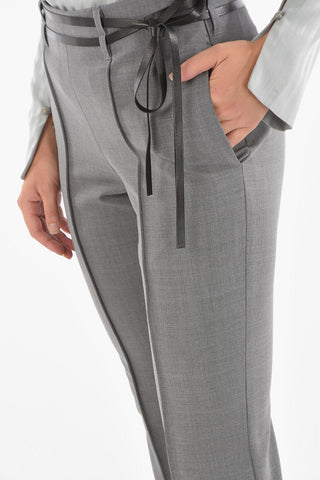 Pantaloni Flare a Una Pince con Spacchi alla Caviglia