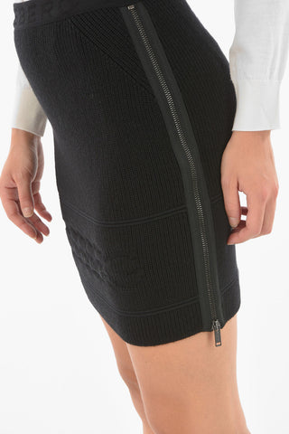 Minigonna in maglia con zip laterale