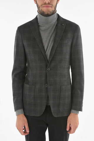 CC COLLECTION Tartan RIGHT Blazer with Iconic Beetle Brooch