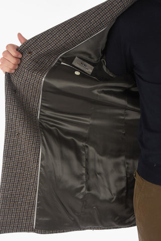 CC COLLECTION Cappotto in Motivo a quadri Tattersall con Iconica Spilla Coleottero