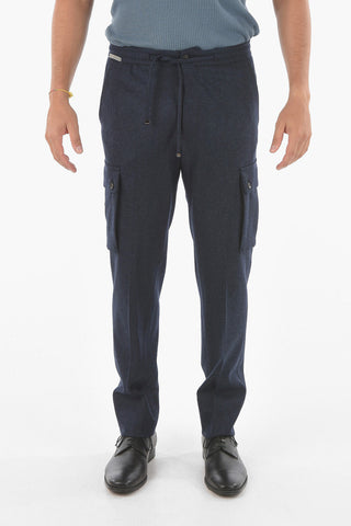 Pantaloni in Lana Vergine con Elastico in Vita e Maxi Tasche Laterali