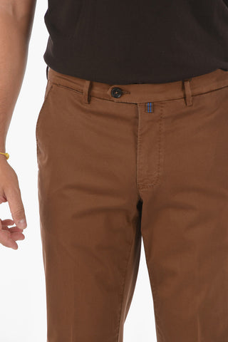 Pantaloni Chino in Cotone Stretch con Passanti