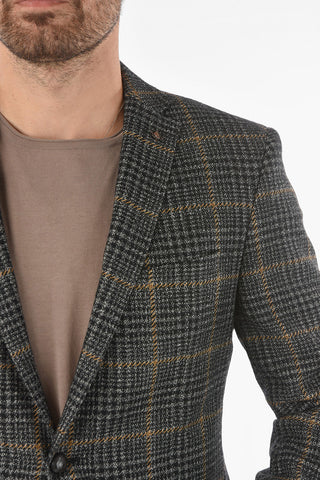 CC COLLECTION Virgin Wool RESET Blazer with Iconic Beetle Brooch