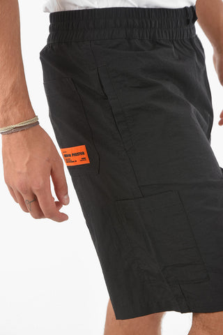 Shorts Cargo in Nylon con Elastico in Vita