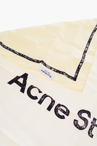 Foulard in seta con logo stampato