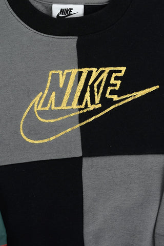 Zweifarbiges Sweatshirt mit besticktem Logo