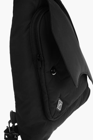 Triangle sling bag