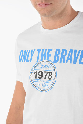 Crewneck T-DIEGOS-K35 T-shirt with ONLY THE BRAVE Print