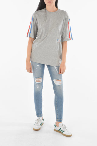 T-Shirt Girocollo Oversized con Bande a Contrasto