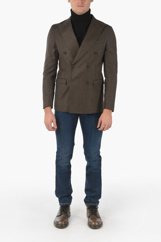 CC COLLECTION Virgin Wool REWARD Double-breasted Blazer with Peak Lapel