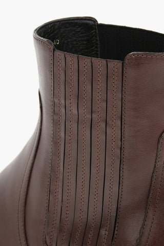 Leather FOLCO Chelsea Booties with Paneled Detailing 5,5cm