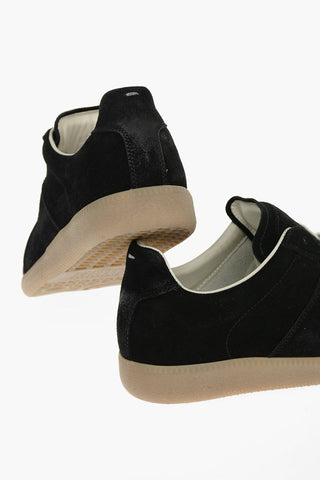 MM22 contrasting strings suede sneakers