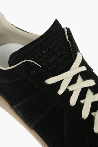 MM22 contrasting strings suede sneakers