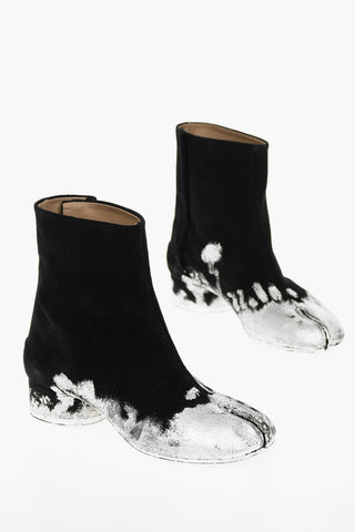 MM22 suede TABI ankle boots with laminated detail