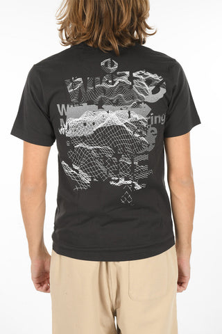 T-shirt girocollo stampata Sul Dietro