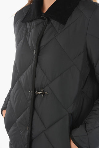 Cappotto Trapuntato con Colletto in Velour a Coste
