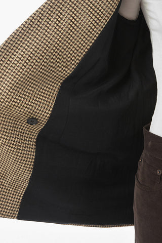 Houndstoothed MEYA Double-breasted Blazer with Contrasting Peak Lapel