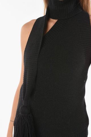 Top Monospalla in Lana con Nappa Decorativa

