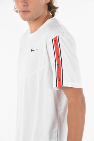 Uni T-Shirt Mit Rundhalsausschnitt Und Gedrucktem Logo