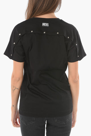 T-shirt T-KYR-A with Back Button Detailing