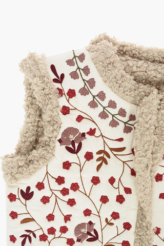 Floral-Embroidered Sleeveless Jacket with Faux Fur Inner