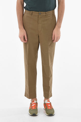 Pantaloni Chino Tapered Cropped Fit in Cotone Stretch