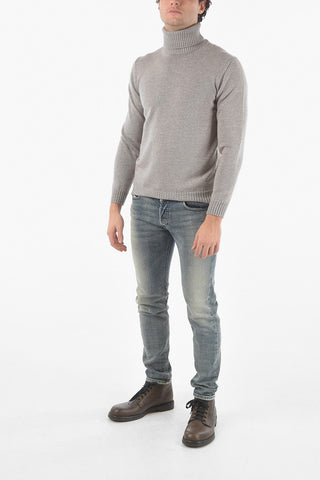 Merino Wool Turtle-neck Sweater