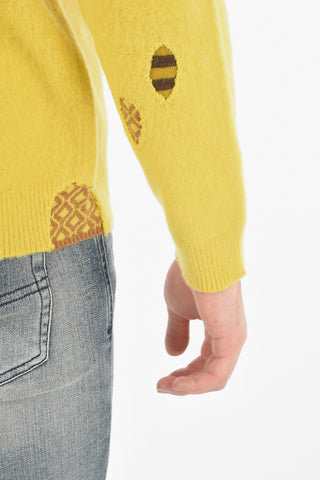 Maglia Girocollo con Dettagli Distressed