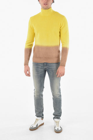 Virgin Wool Two-tone Turtle-neck Sweater