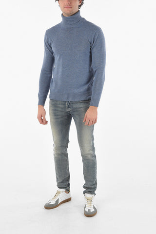 Virgin Wool Turtleneck Sweater